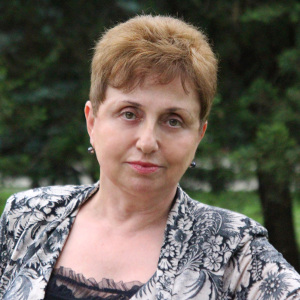 Стела Кирова